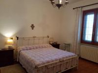 villa con oliveta